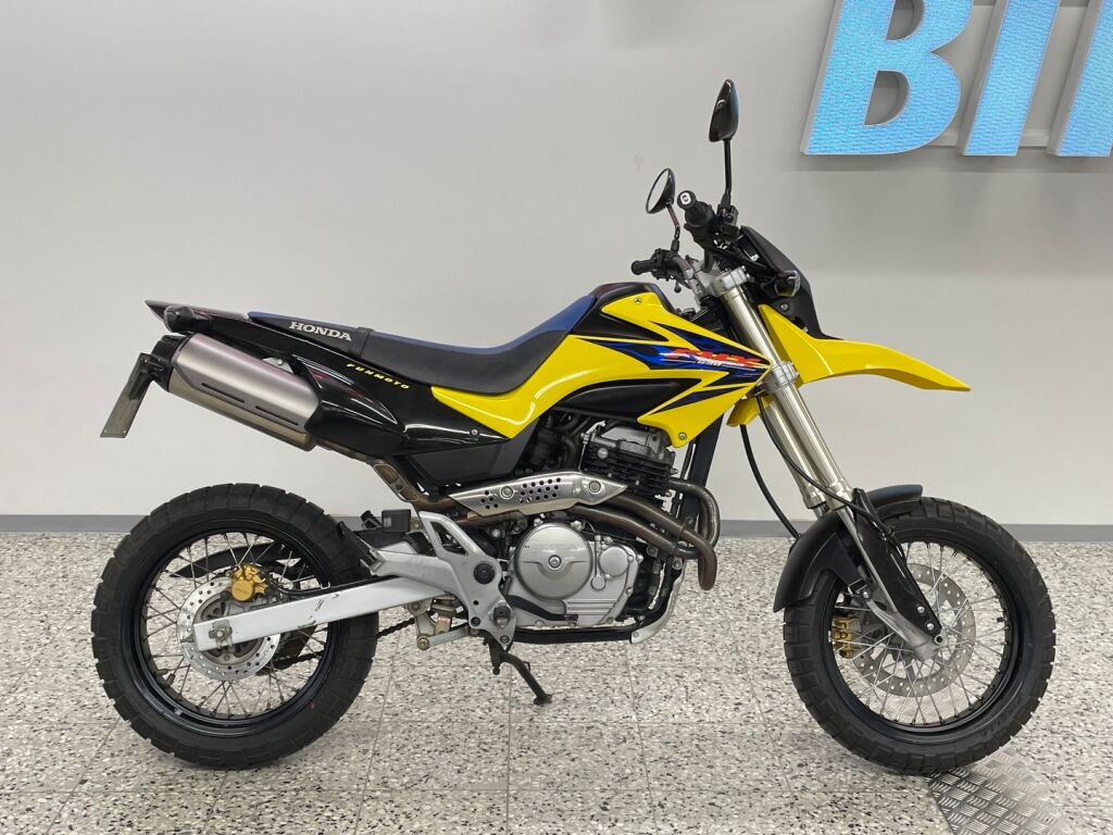 Honda FMX 2008 Keltainen