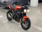 Triumph STREET TRIPLE 2010 