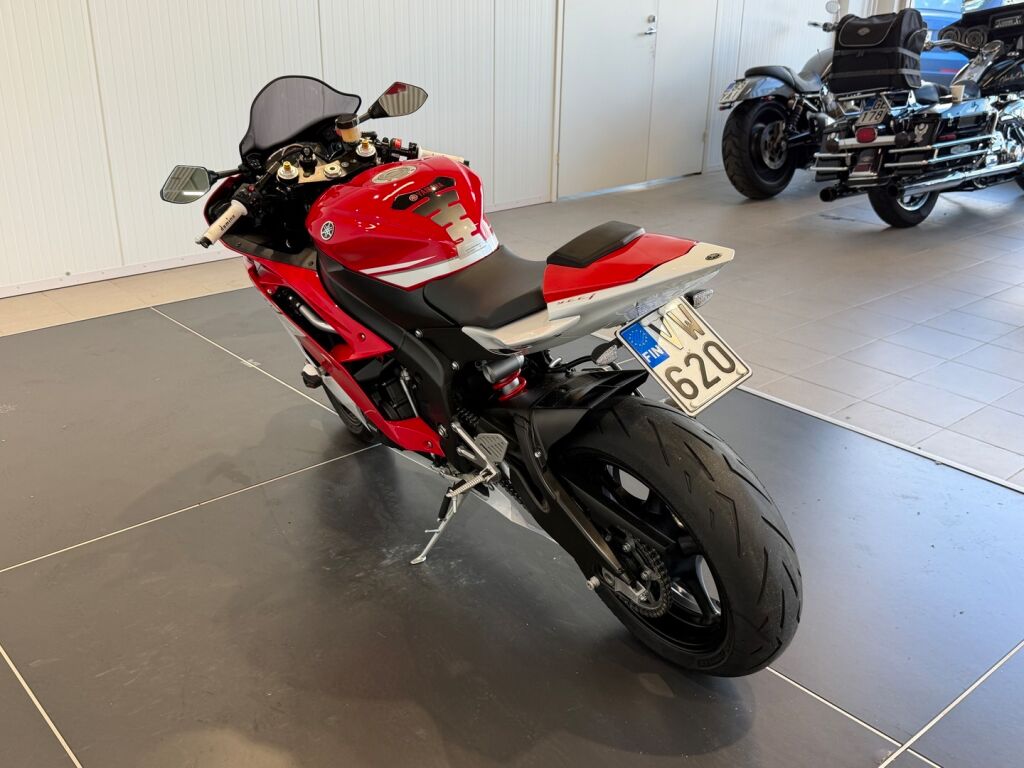 Yamaha YZF-R6 2010 