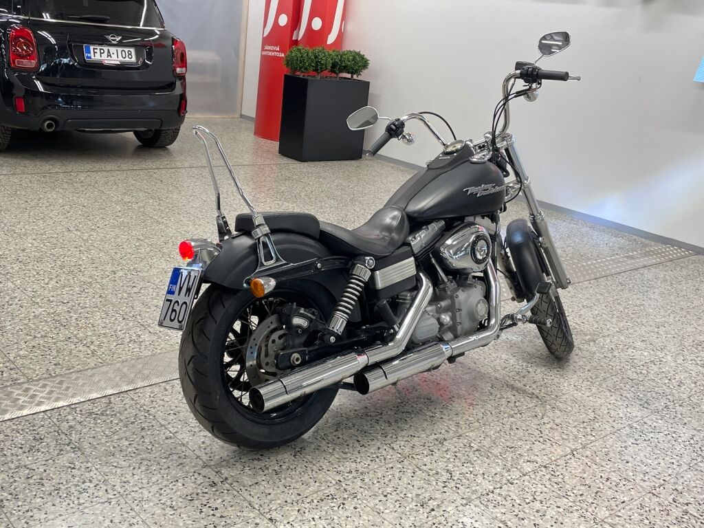 Harley-davidson DYNA 2010 