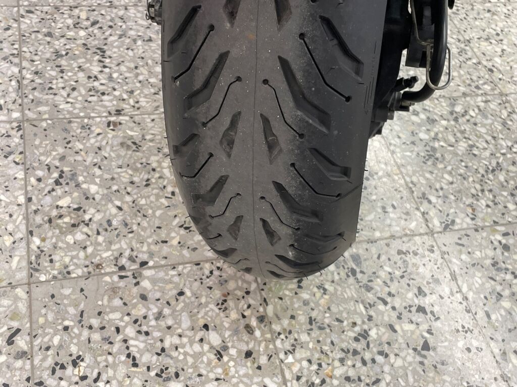 Kawasaki ZZR 2007 MH % O R 9