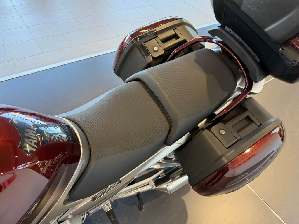 Yamaha FJR 2007 Musta