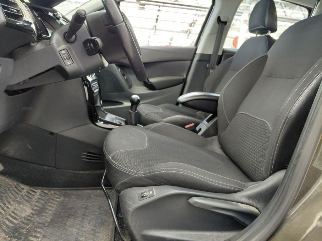 Citroen C3 2013 Ruskea (beige)