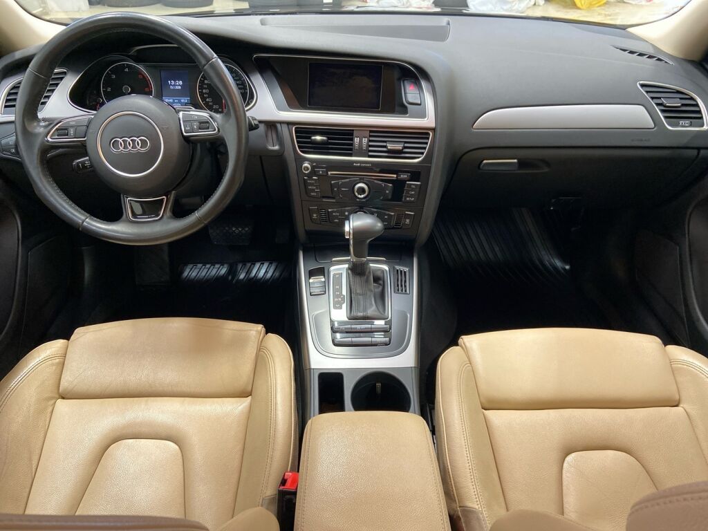 Audi A4 2013 Harmaa
