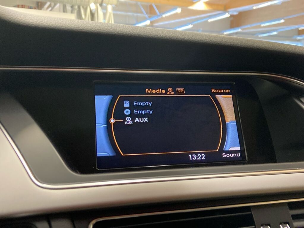 Audi A4 2013 Harmaa