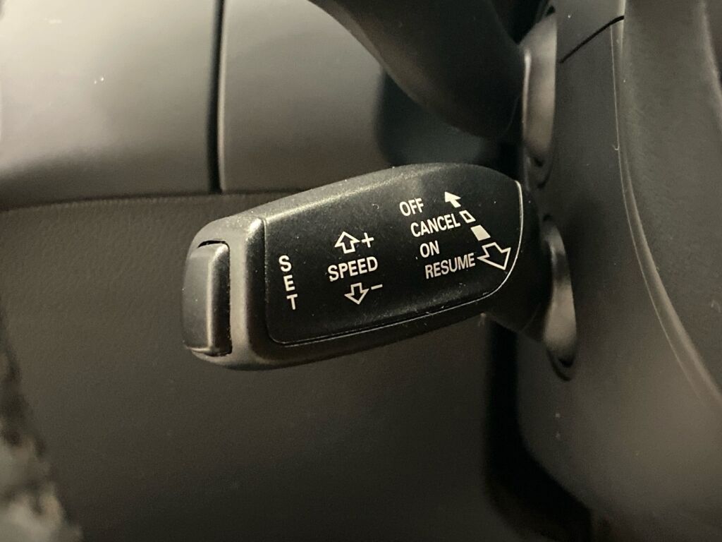 Audi A4 2013 Harmaa