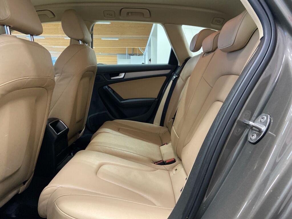 Audi A4 2013 Harmaa