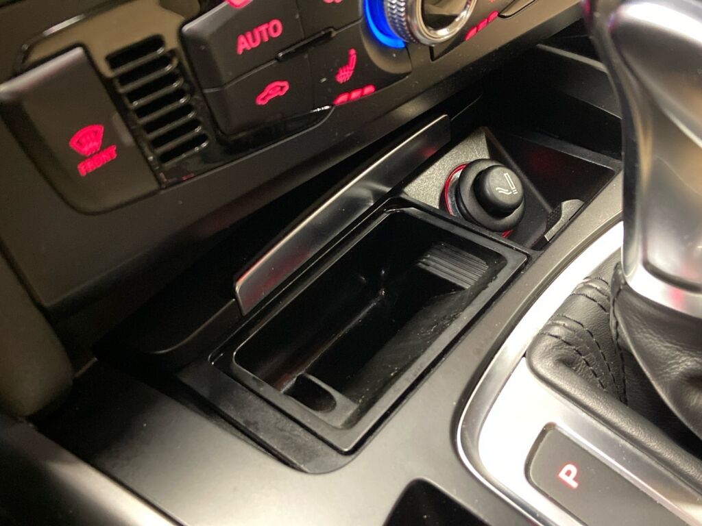 Audi A4 2013 Harmaa