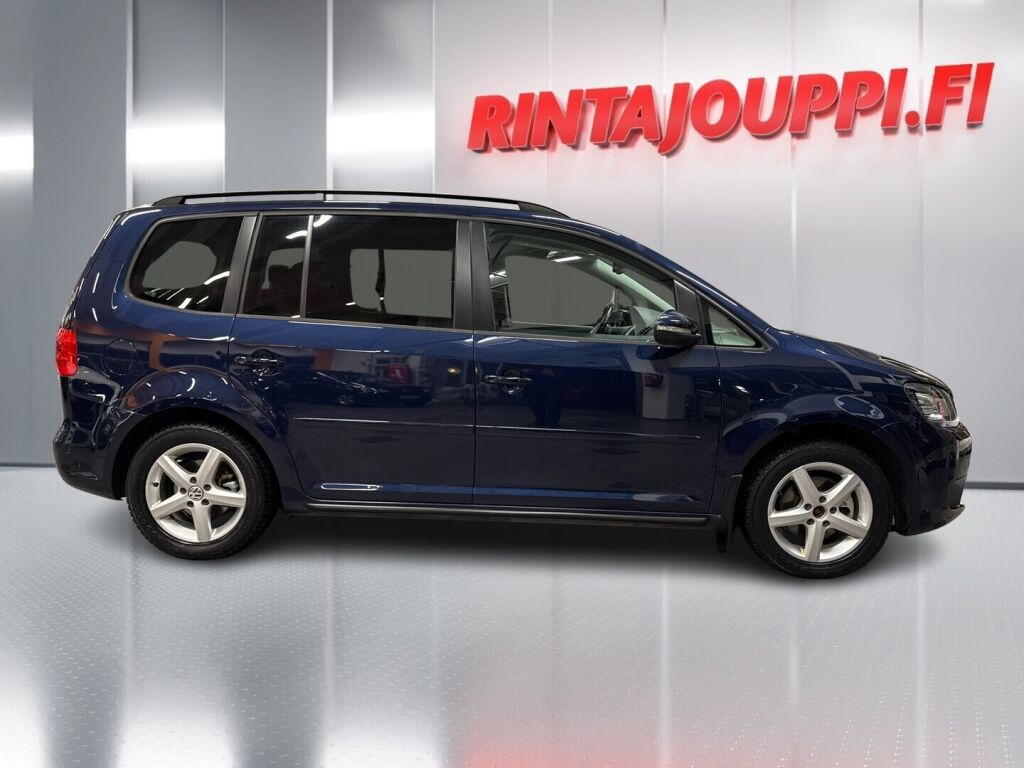 Volkswagen Touran 2013 Sininen