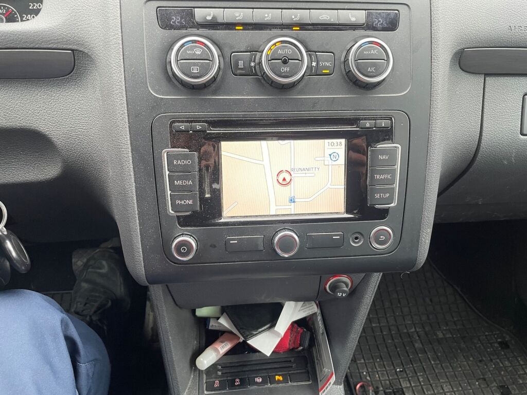 Volkswagen Touran 2013 Sininen