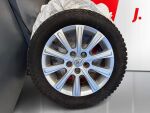Toyota Auris 2014 Harmaa