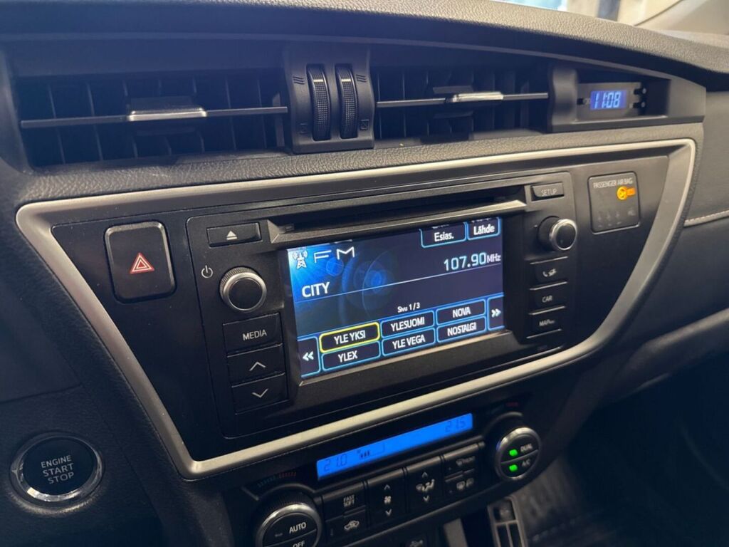 Toyota Auris 2014 Harmaa