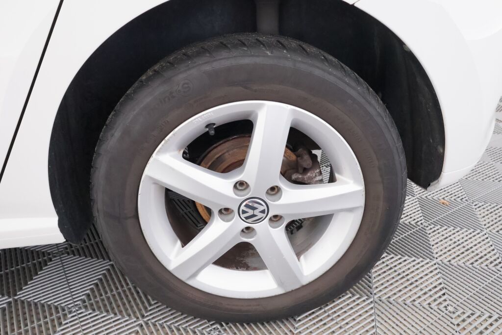 Volkswagen Polo 2013 Valkoinen