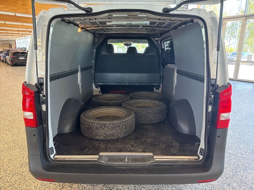 Mercedes-Benz Vito 2024 Valkoinen