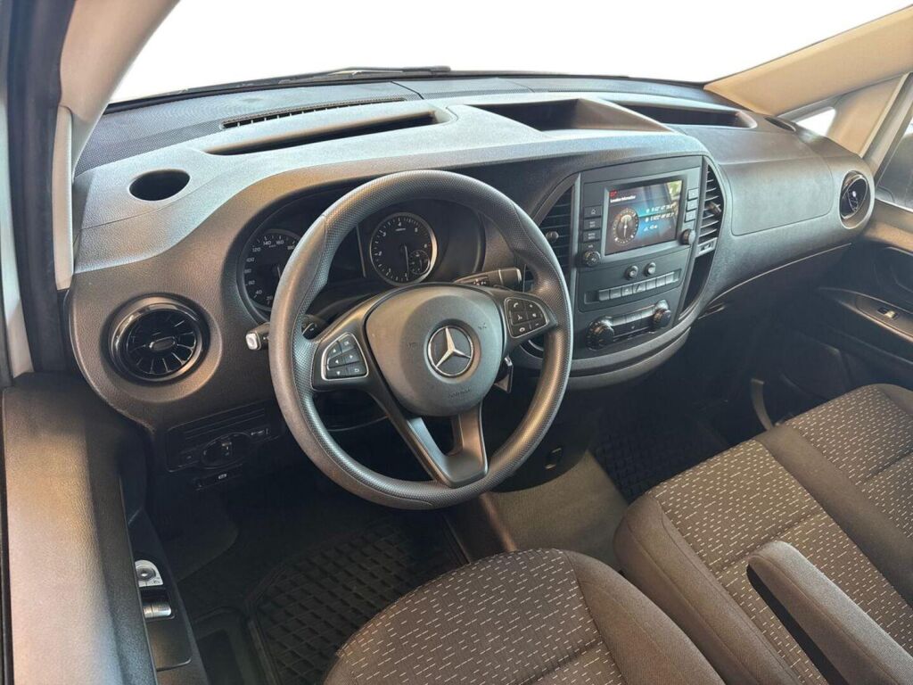 Mercedes-Benz Vito 2024 Valkoinen