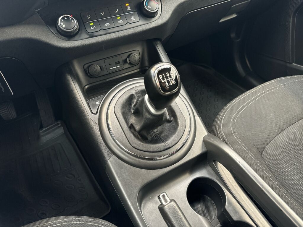 Kia Sportage 2013 Hopea