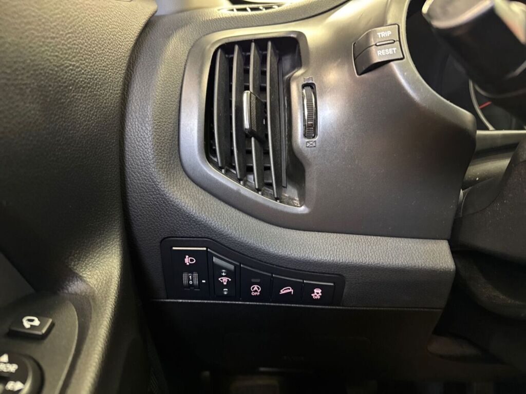 Kia Sportage 2013 Hopea