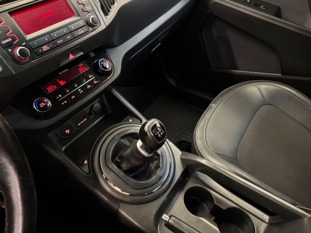 Kia Sportage 2013 Hopea