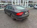 Skoda Superb 2013 Musta