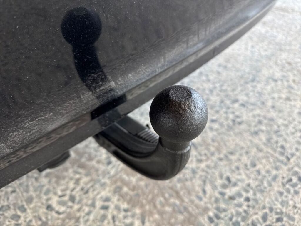 Skoda Superb 2013 Musta