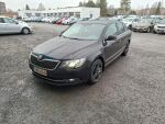 Skoda Superb 2013 Musta