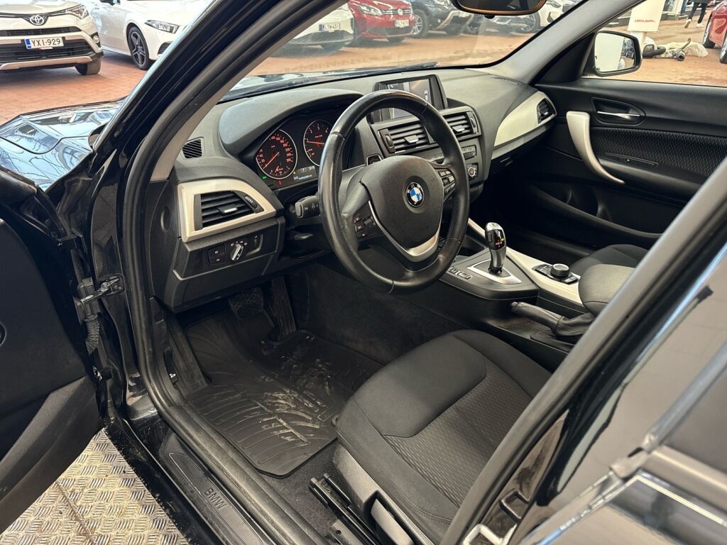 BMW 116 2013 Musta