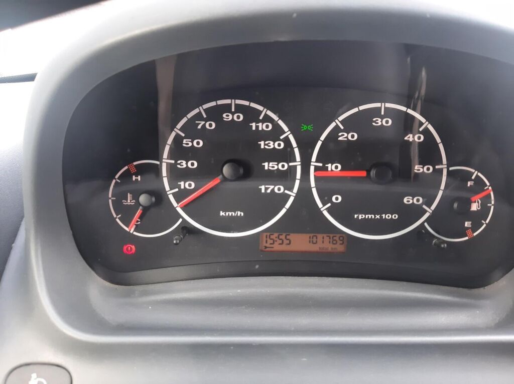 LMC LIBERTY 6000 Ti ALDE 2003 Valkoinen