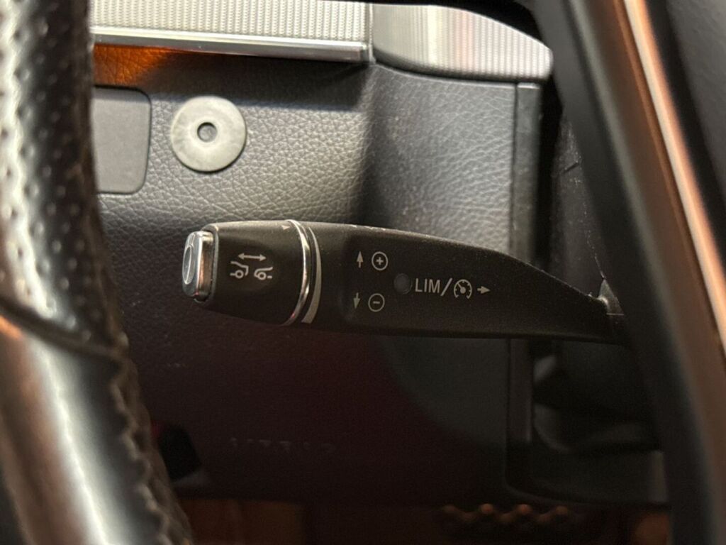 Mercedes-Benz E 2013 Harmaa