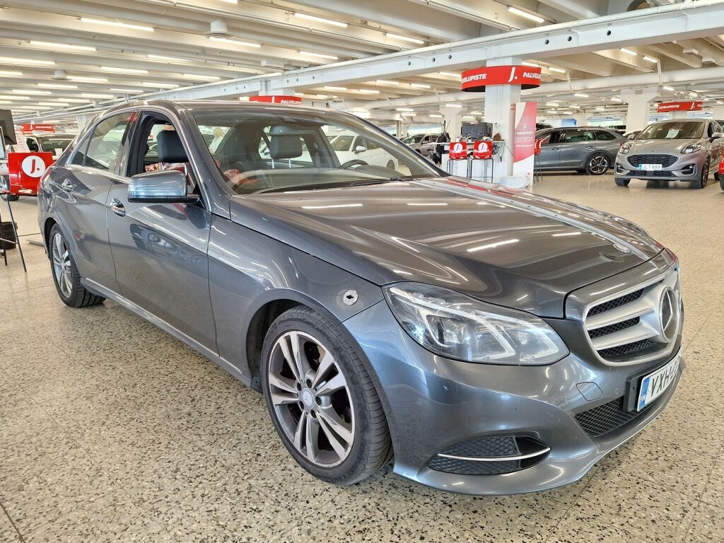 Mercedes-Benz E 2013 Harmaa