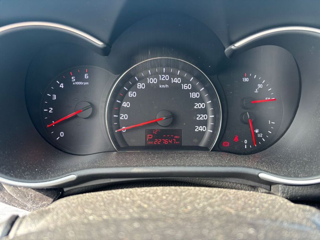 Kia Sorento 2013 Punainen