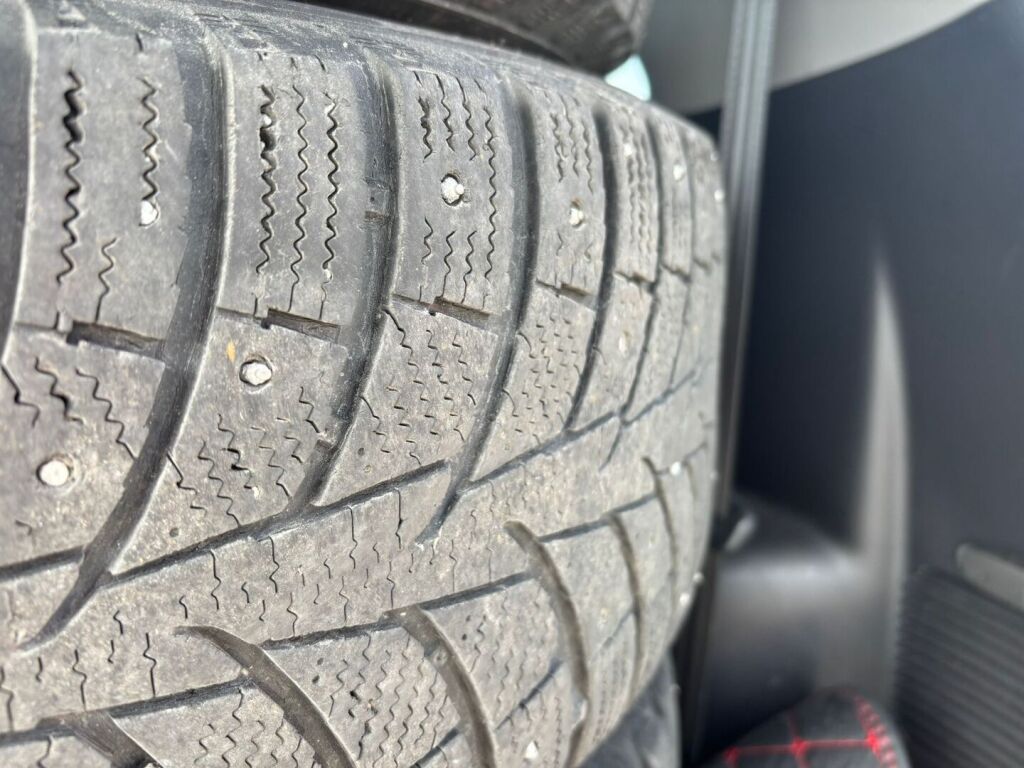 Kia Sorento 2013 Punainen