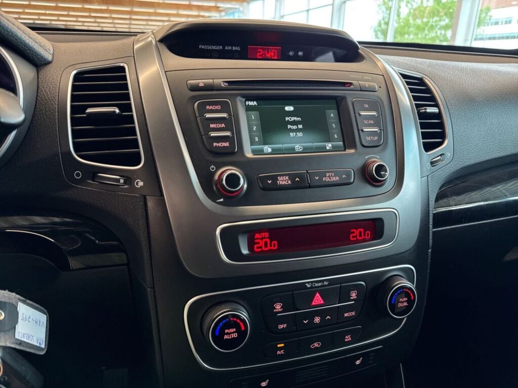 Kia Sorento 2013 Punainen
