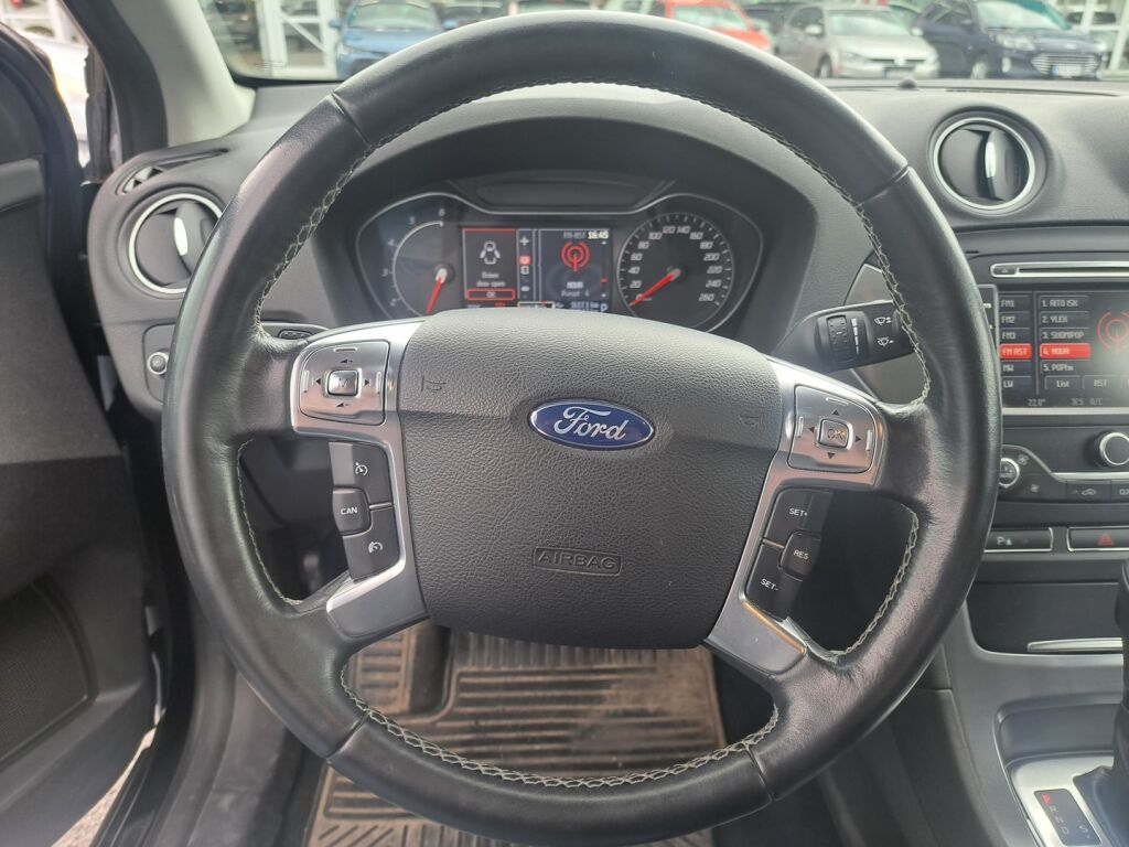 Ford Mondeo 2013 Sininen