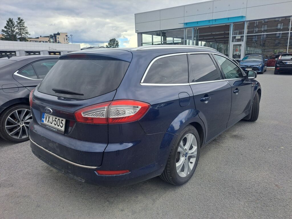 Ford Mondeo 2013 Sininen