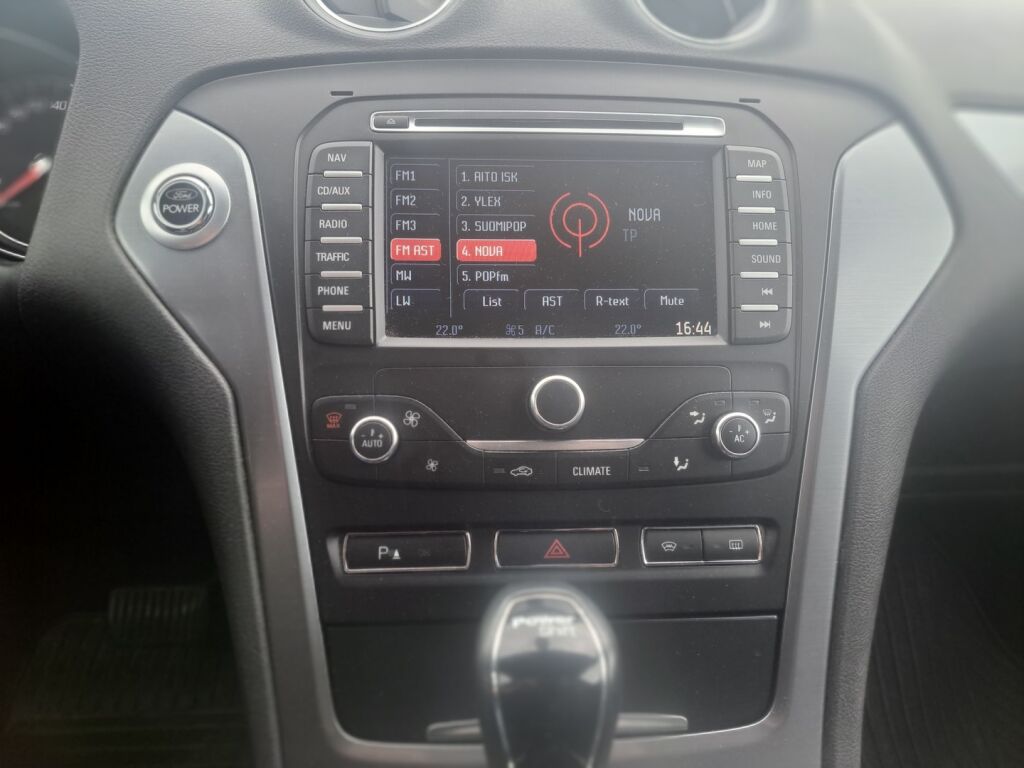 Ford Mondeo 2013 Sininen