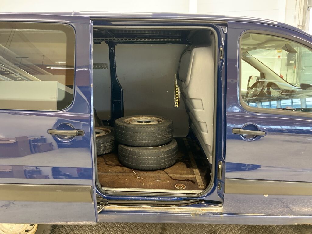 Toyota Proace 2014 Sininen