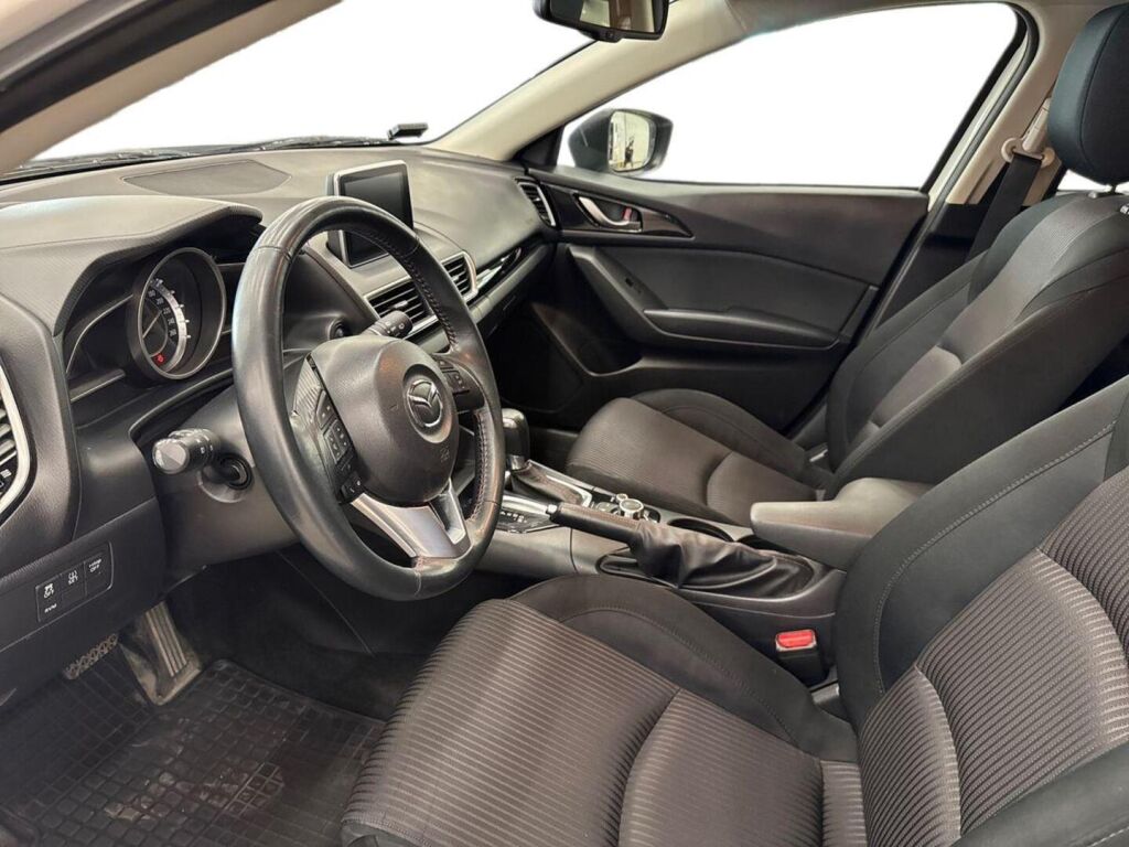 Mazda Mazda3 2015 Valkoinen