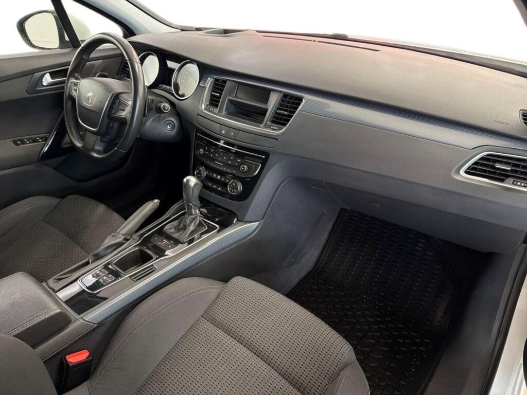 Peugeot 508 2014 Valkoinen