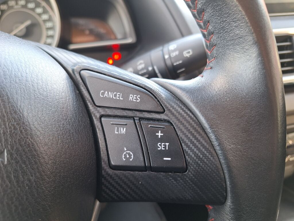 Mazda Mazda3 2014 Valkoinen