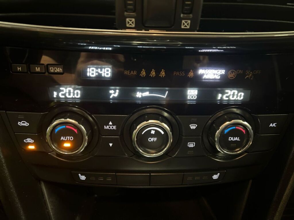 Mazda Mazda6 2014 Sininen