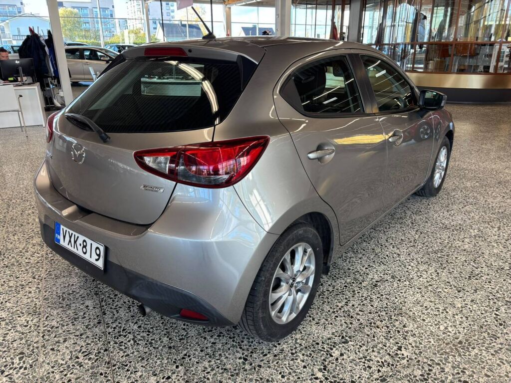 Mazda Mazda2 2015 Harmaa