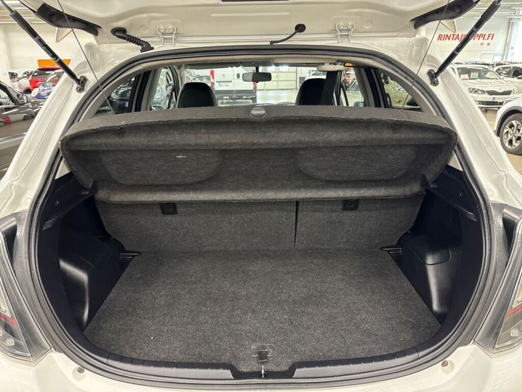 Toyota Yaris 2014 Valkoinen
