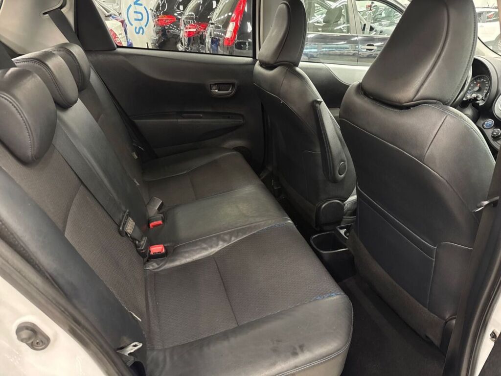 Toyota Yaris 2014 Valkoinen