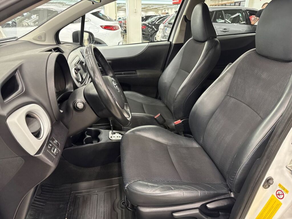 Toyota Yaris 2014 Valkoinen