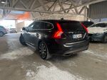 Volvo V60 2014 Musta