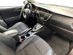 Toyota Auris 2014 Musta