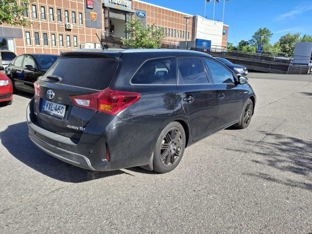 Toyota Auris 2014 Musta