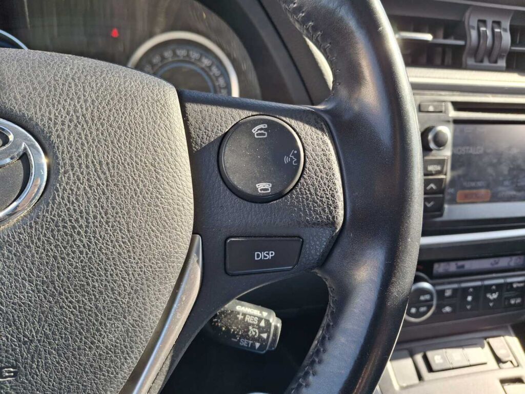 Toyota Auris 2014 Musta