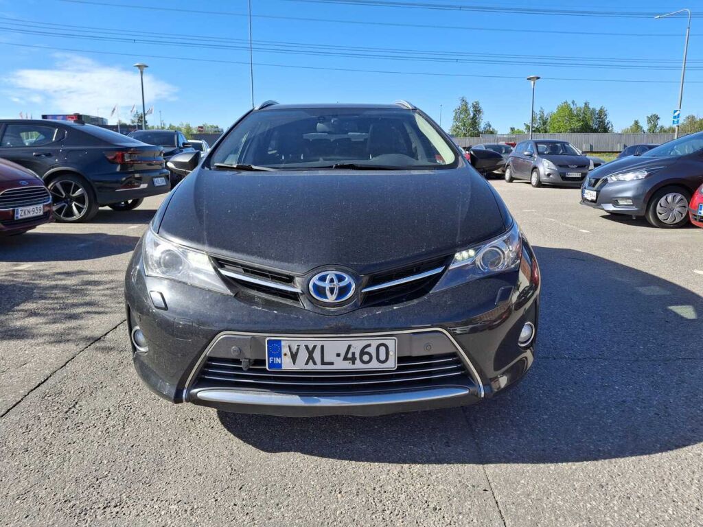 Toyota Auris 2014 Musta