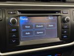Toyota Auris 2014 Musta